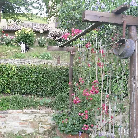 住宿加早餐酒店 La Natura 乌尔比诺